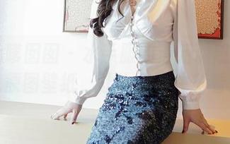 Feilin嗲囡囡 – 水手服的清新诱惑:娜依灵儿原图壁纸,让人忍不住多看几眼