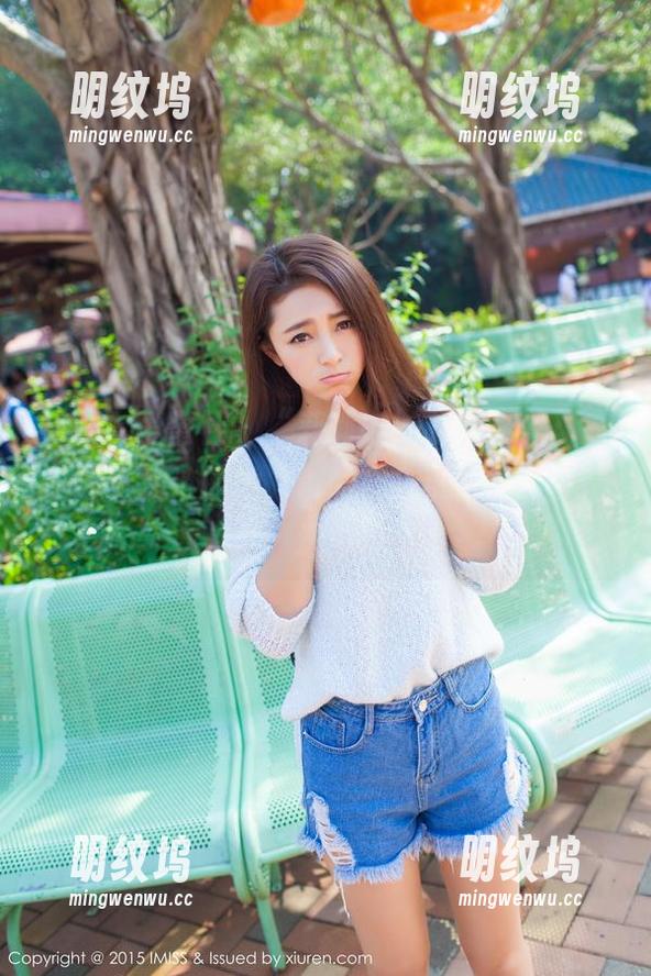 IMiss爱蜜社 - “莉莉Lily运动图集：在跑道上翻滚的她，瞬间变身小仙女！”精选！