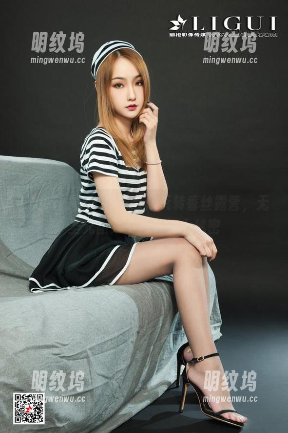 Ligui丽柜-兔子 Ligui丽柜 - 兔子带你玩转香丝露营,无圣光图集中藏着的小秘密