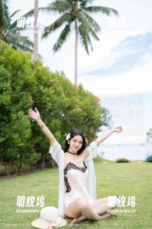 MiStar魅妍社-小狐狸Kathryn MiStar魅妍社 - 最新小狐狸Kathryn写真来袭:没想到棉袜也能这么抓眼,照片超魔性。