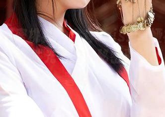 MiiTao蜜桃社 – 全套Cris_卓娅祺办公室图片,自然光下的小秘密真的让人有点窘迫。