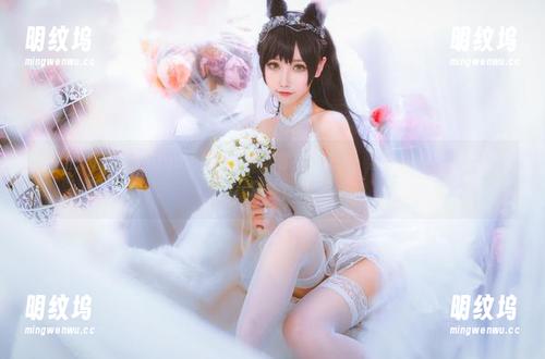 Momoko葵葵 最新图册驾到!Momoko葵葵和她的黑江雫、喜多川海梦一起放飞自我!