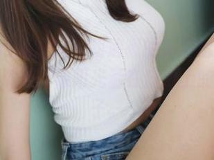 MyGirl美媛馆 – 胡润曦的高清透明时光,资源满满,像阳光洒在窗帘上的斑驳影子。