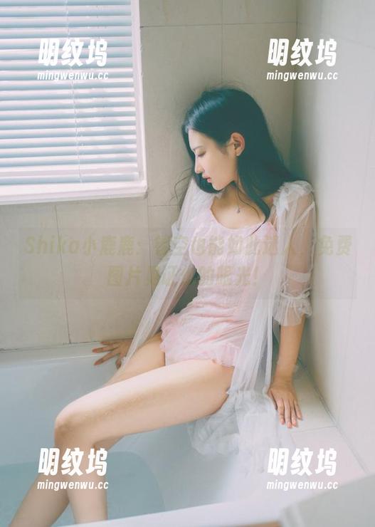Shika小鹿鹿：镂空也能如此迷人，免费图片见证你的眼光！