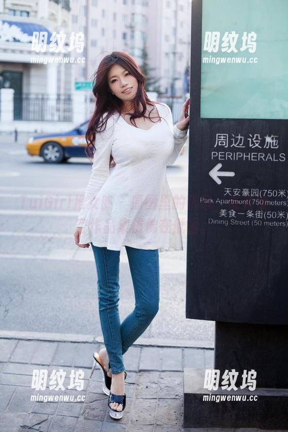 TuiGirl推女郎-陆瓷 TuiGirl推女郎 - 原图里的传奇,陆瓷镂空作品集仿佛在低语。