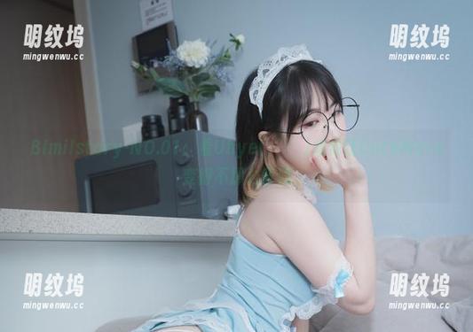 Bimilstory-NO.01：看Uhye(이유혜)如何让CuteMaid变得不那么普通