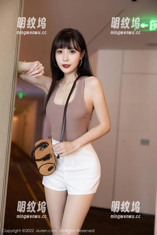 Xiuren秀人网-AngelaLee李玲 Xiuren秀人网 - AngelaLee李玲的镂空艺术:原图和套图的异次元碰撞!