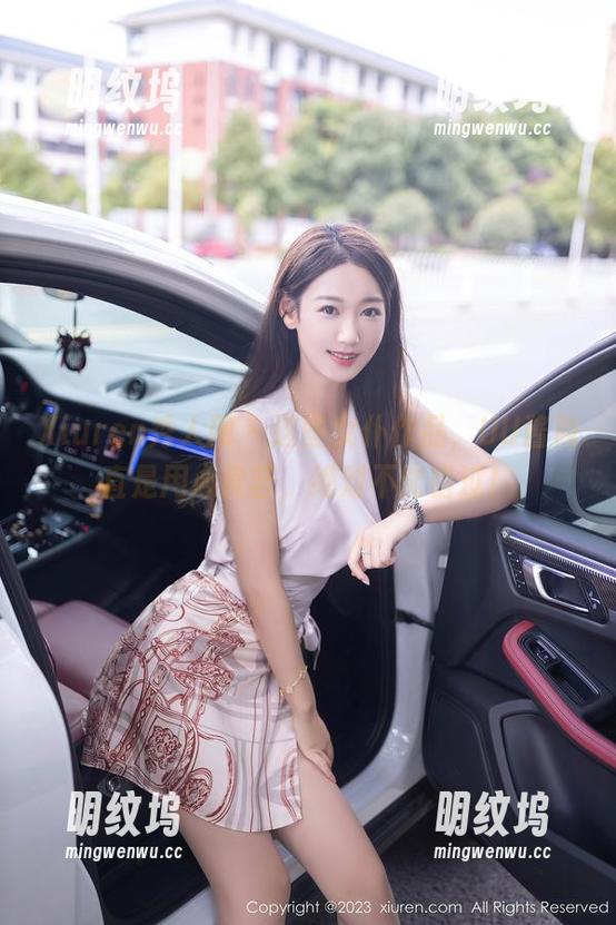 Xiuren秀人网-UU酱 Xiuren秀人网 - 这些女仆作品,UU酱简直是用心良苦,绝对不能错过!