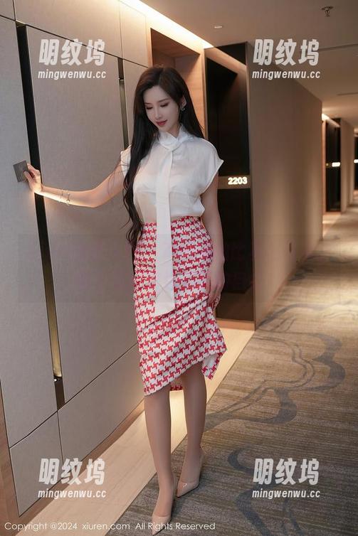 Xiuren秀人网-Zoe柚柚 Xiuren秀人网 - Zoe柚柚比基尼写真,敢不敢打包这美图的自信!