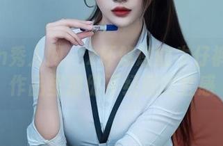 Xiuren秀人网 – z杯悠悠的牛仔裤:私拍作品里那份不经意的性感