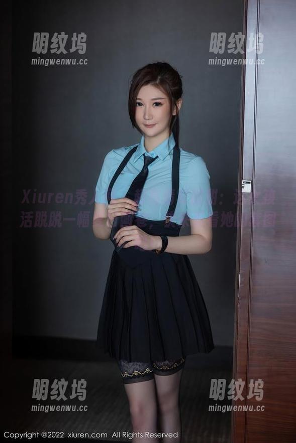 Xiuren秀人网 - 超高清夏甜甜：这女孩活脱脱一幅夏日画卷，快来看看她的套图吧！