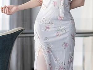 Xiuren秀人网 – 悦悦姐的校服私房原图,谁说制服就不能有个性?