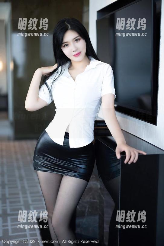 Xiuren秀人网-甜佳佳 Xiuren秀人网 - 美图下载注意!甜佳佳的裤里丝只有在这里找到!