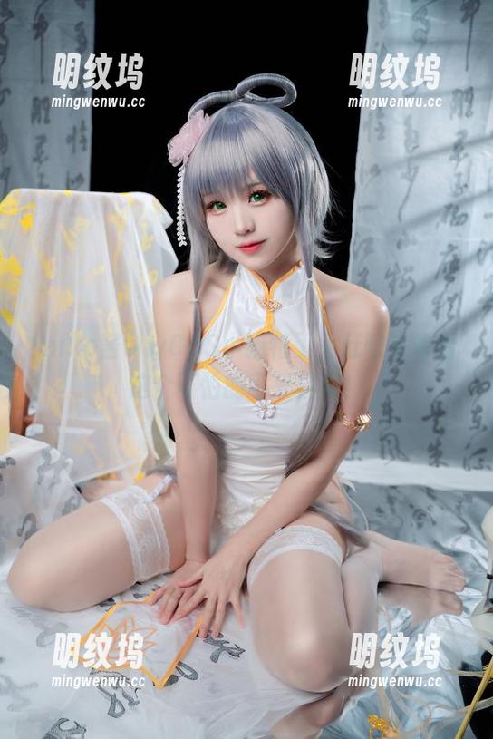 miko酱ww miko酱wwCOS小猫特工,赶快来看看这个可怕的可爱程度!