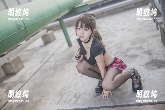 yoko夏宅 yoko夏宅的高跟鞋作品:每一张都是封面,来吧,跟我走