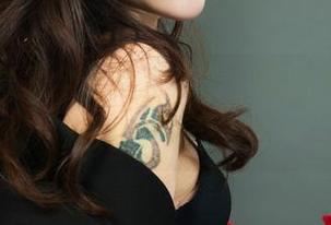 丽柜 – 蒙蒙全套写真大览:剧情不断,别被撩到怀疑人生!