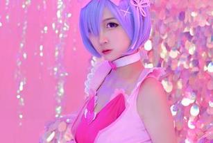 夏日静谧!二佐Nisa解锁美图,说好的《泰拉夏日纪事》佐佐林雨霞套图,果然不负期待!