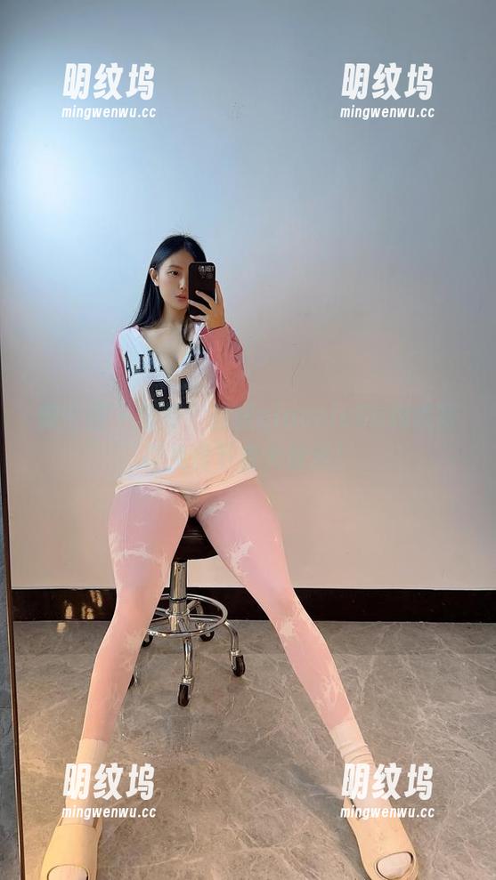 俏妞qiaoniu66 微密圈 - 想要?俏妞qiaoniu66豹纹写真免费下载大放送!