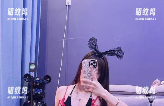 微密圈 - 兔宝妮to镂空作品：看这片空白，心里却满是想象！