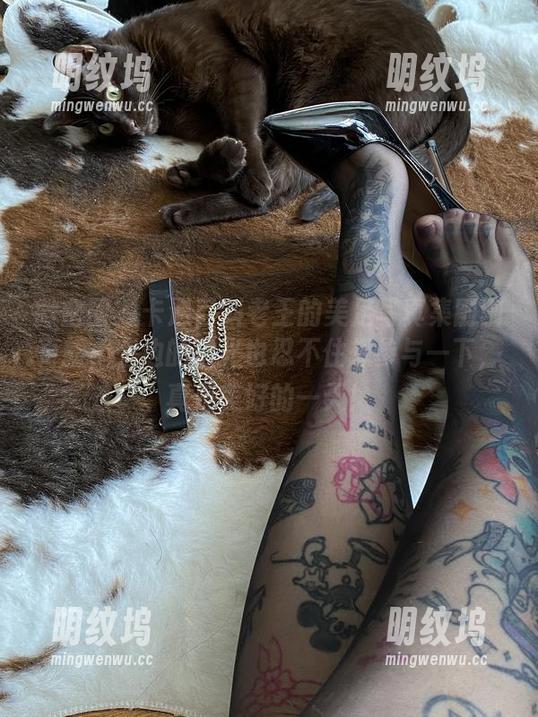 卡通百科老王 微密圈 - 卡通百科老王的美足写真集刚刚更新,旁边的阳光也忍不住想参与一下,真是美好的一天!