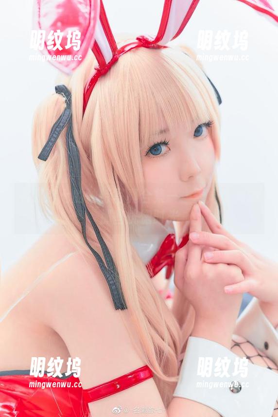 名赖弥七 名赖弥七的独特写真合集——蕾姆带来的那些恍惚时光