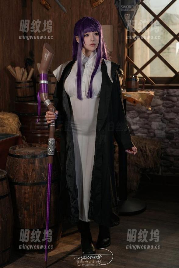 咬一口兔娘 咬一口兔娘无圣光写真:白丝掩映下的秘密小世界
