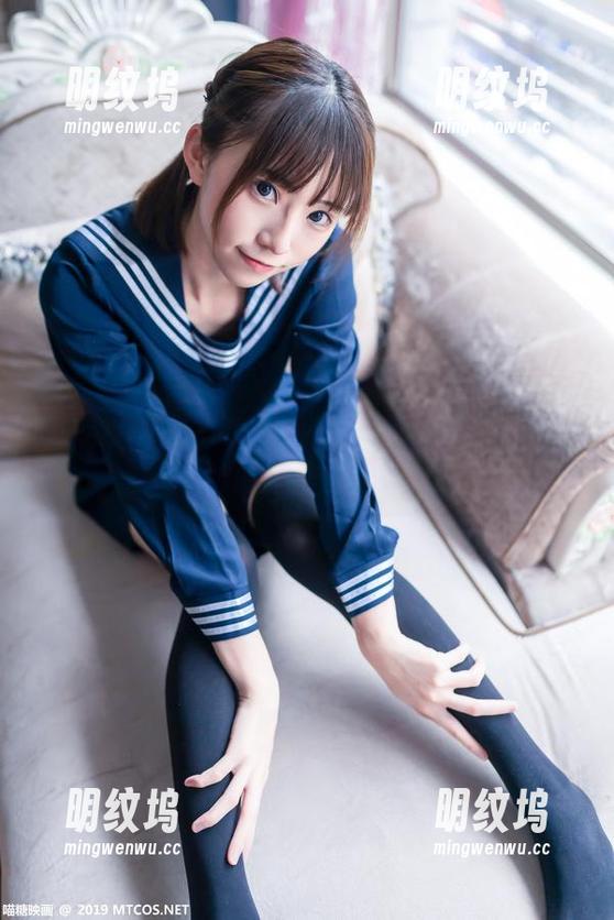 喵糖映画 - 当镜酱遇上美足：分享一段奇妙的写真故事！