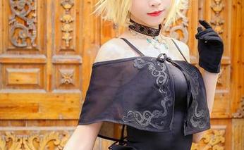 大大卷卷小卷今儿个可真不一般：玉藻前旗袍写真直击心灵