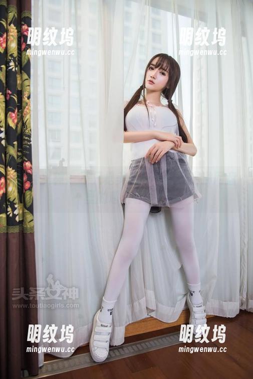 头条女神-琳琳 头条女神 - 不只是美脚——探寻琳琳网盘里的超凡作品!