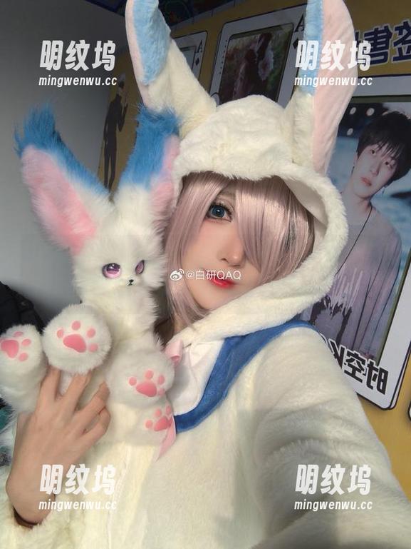 妖君白研 妖君白研女王图包:每一张都像是打了马赛克的梦境,让人浮想联翩。