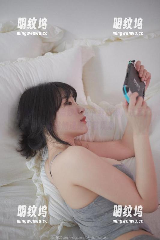 姜仁卿(강인경)婚纱写真下载指南，注意：心跳加速是正常现象