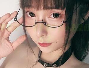写真集分享时间！小泉学姐吖的小恶魔们总是让人心动