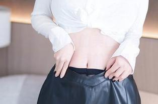尤蜜荟 – 娜娜TINA的美图:每一张白裙照片都想住进我的手机里!