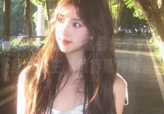最新资源大放送!来看看怡子yiii如何变身冰公主,值得期待吧。