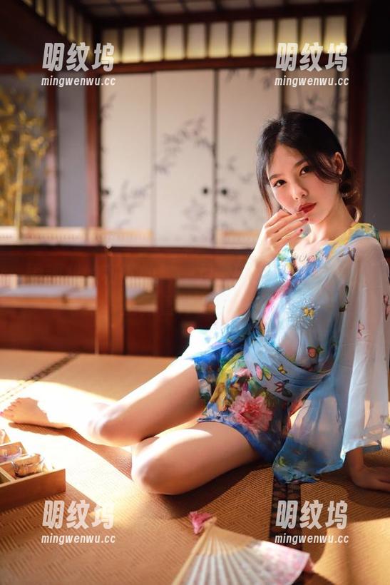 抖娘利世 围观抖娘利世的‘一月微密圈’——原图里藏着什么秘密?