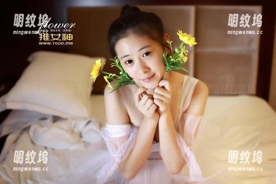 推女神-尤美Yumi 推女神 - 福利不断,尤美Yumi短裙作品让你‘裙’情四溢!