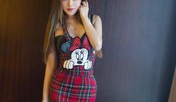 推女郎 – 护士与光影:李丽莎的写真更新,温馨无限!