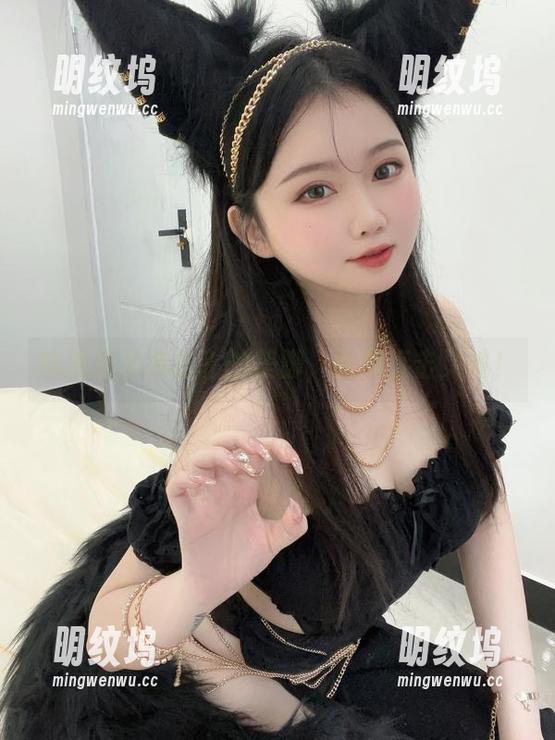 是依酱吖 这就是是依酱吖的美脚,原图直击灵魂!