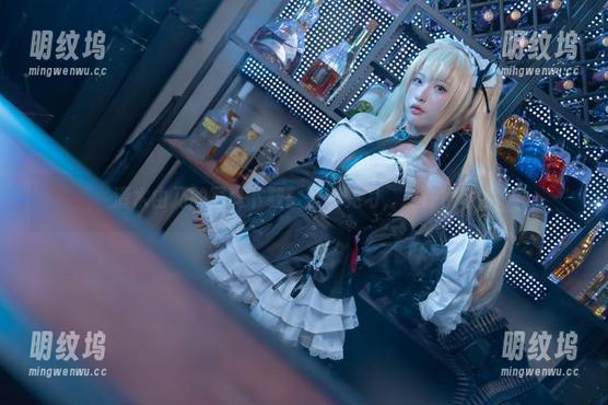 清水由乃 清水由乃的写真下载:圣诞见习,或许很奇妙
