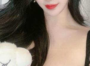 微密圈 – 透明且无所顾忌，猪小七的最新作品让你大吃一惊！