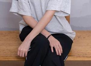 甜予摄影 – 璇璇不穿鞋的日子:裸足套图分享,意外又美好