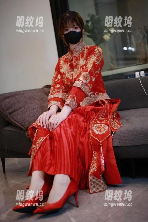 白龙猫女 微密圈 - 白龙猫女的比基尼美图,资源又时尚,快来一探究竟!