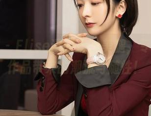 秀人网 – Elise谭晓彤的美腿，专属定制作品带来的潮流与随性！