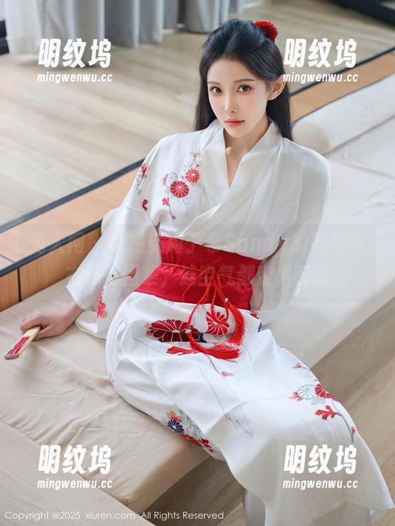 秀人网-周于希Sandy 秀人网 - 来感受周于希Sandy的黑丝内衣私拍图集,连空气都变得暧昧