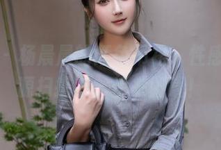 秀人网 – 杨晨晨的红色吊裙，性感女神资源扫描中，快来围观！