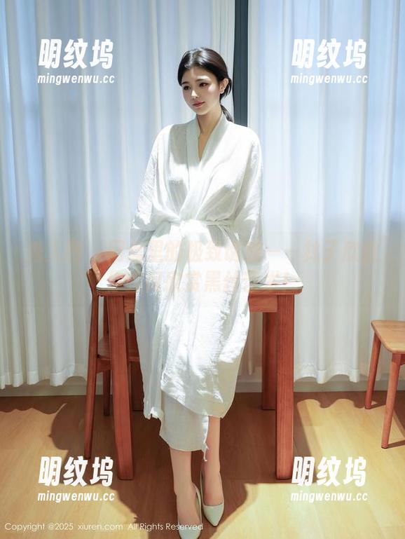 秀人网 - 网盘里的极致诱惑——林子欣教你如何欣赏黑丝艺术！