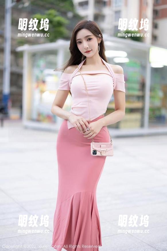 秀人网-林文文yooki 秀人网 - 水手服下的林文文yooki蟊无圣光原图里的瞬间,哇塞,真是令人心动。