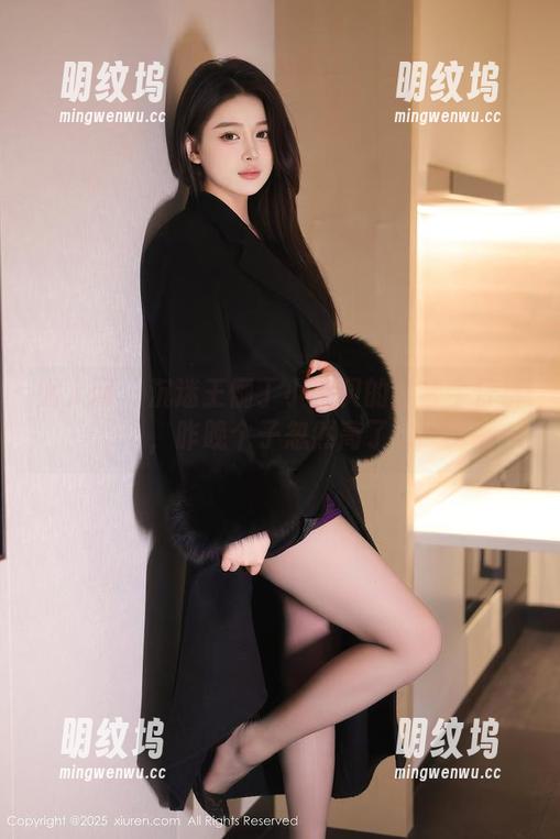秀人网-王俪丁小宝贝 秀人网 - 沉迷王俪丁小宝贝的全套牛仔裤,昨晚个子忽然高了...