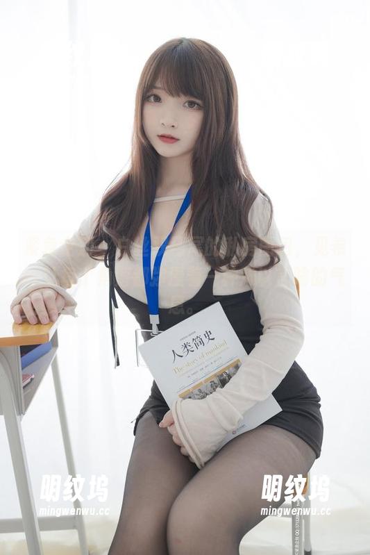 紧急企划 - 白丝双马尾的私房图包，见希w让每个角落都弥漫着一种难以言喻的气息。