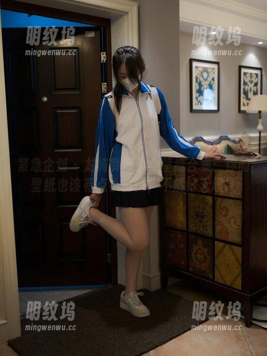 紧急企划-龙崎聆音 紧急企划 - 龙崎聆音少女壁纸合集:你的壁纸也该有点小情愫,不然好无趣!